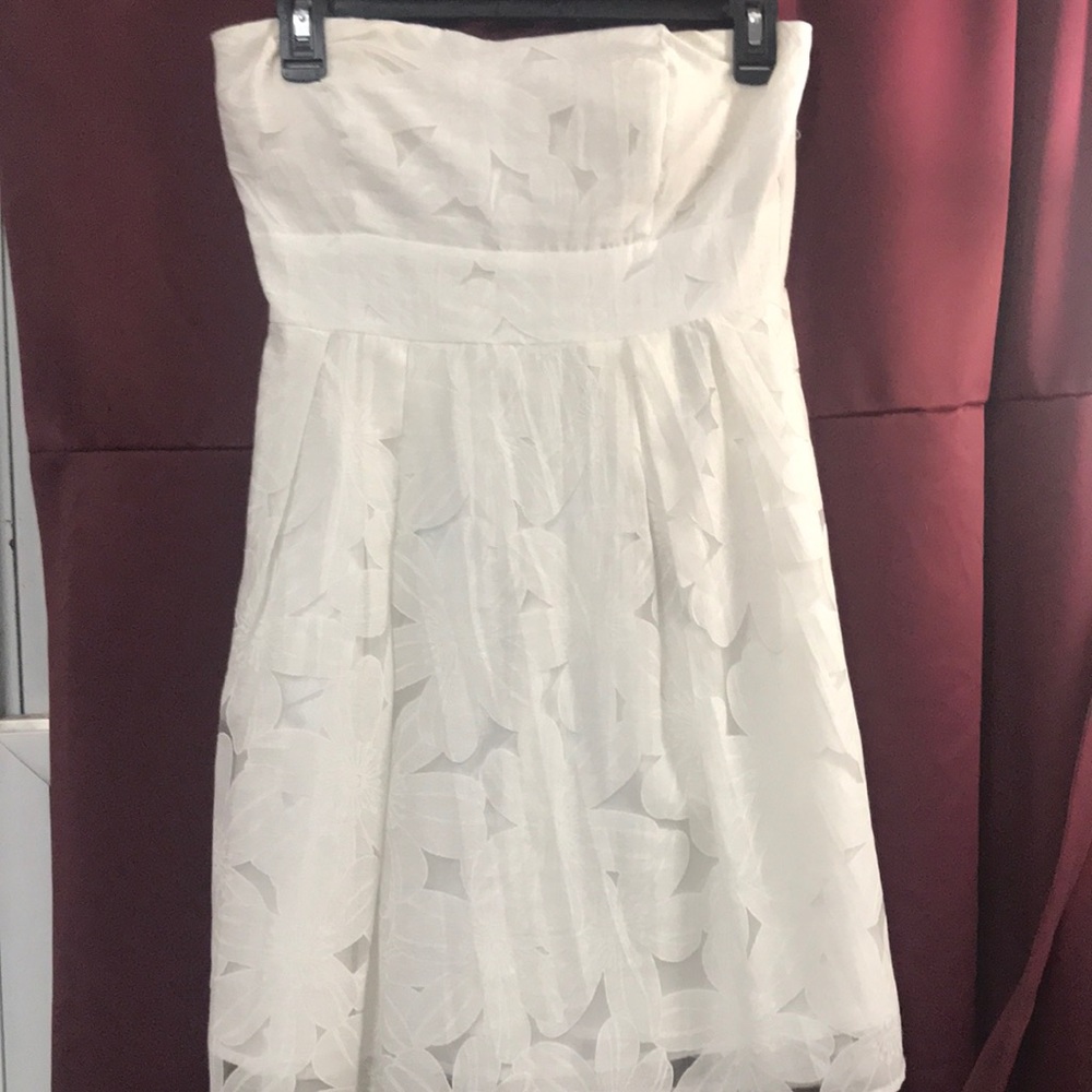Floral white dress